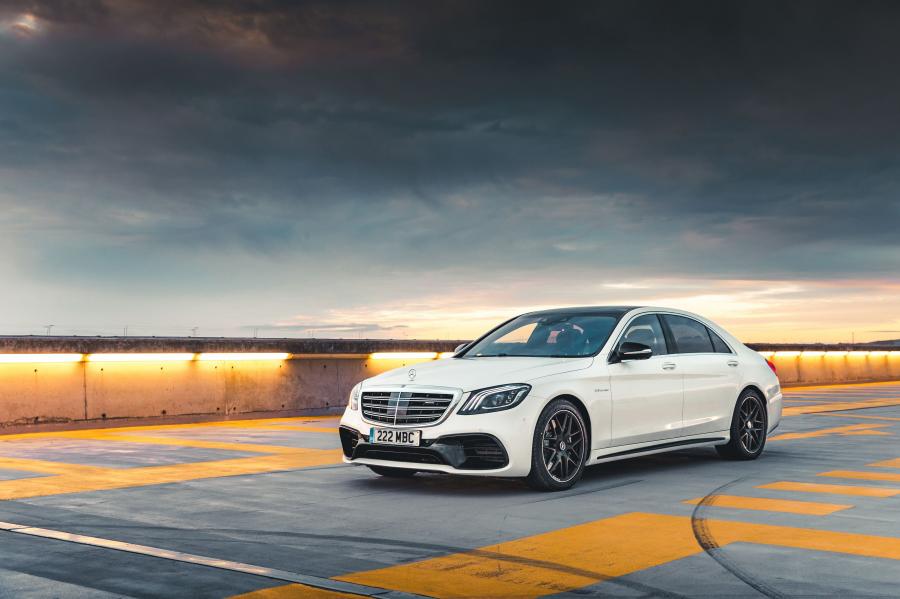  Mercedes-AMG S63 4Matic+ Lang (V222) 2017 года  (UK) (фото 37 из 40)